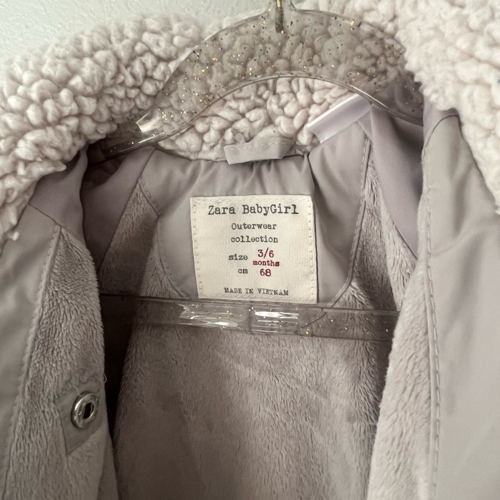 Zara baby girl jacket with Sherpa collar - Picture 9 of 13